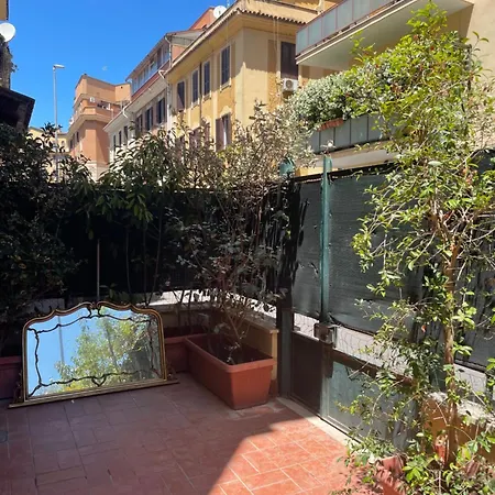La Casetta Di Ponte Milvio Con Parcheggio Roma Exterior foto